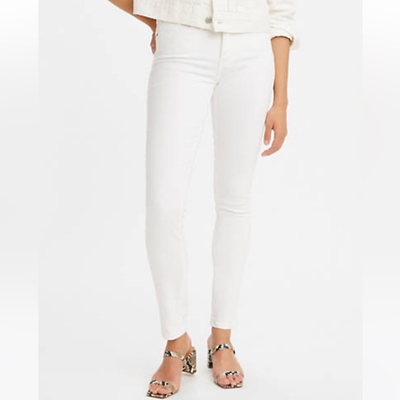 Levi's Denim - Levi’s 311 Shaping Skinny Pants NWOT